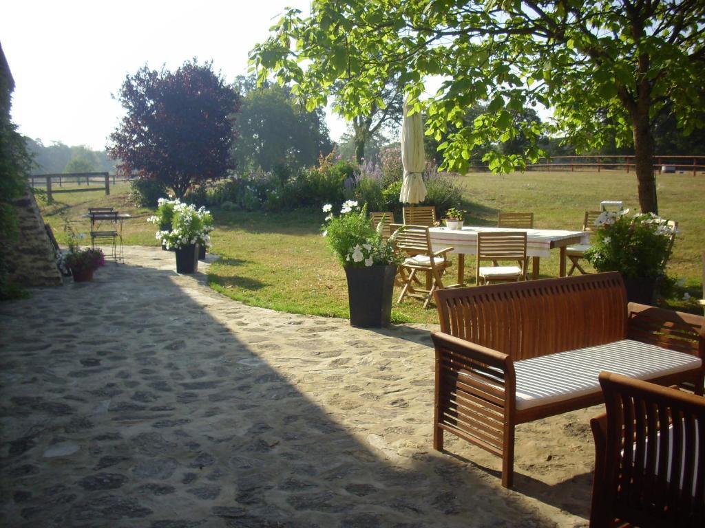 Grand Mainguet Bed & Breakfast Saint-Lambert-la-Potherie Dış mekan fotoğraf