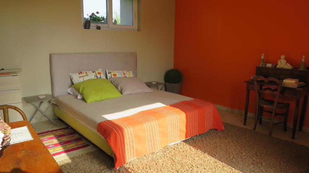 Grand Mainguet Bed & Breakfast Saint-Lambert-la-Potherie Dış mekan fotoğraf