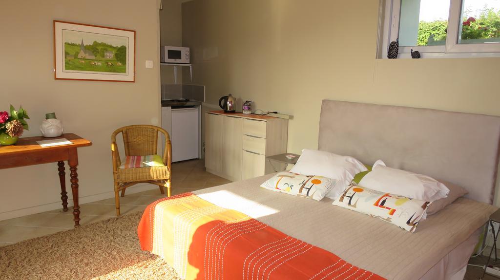 Grand Mainguet Bed & Breakfast Saint-Lambert-la-Potherie Dış mekan fotoğraf